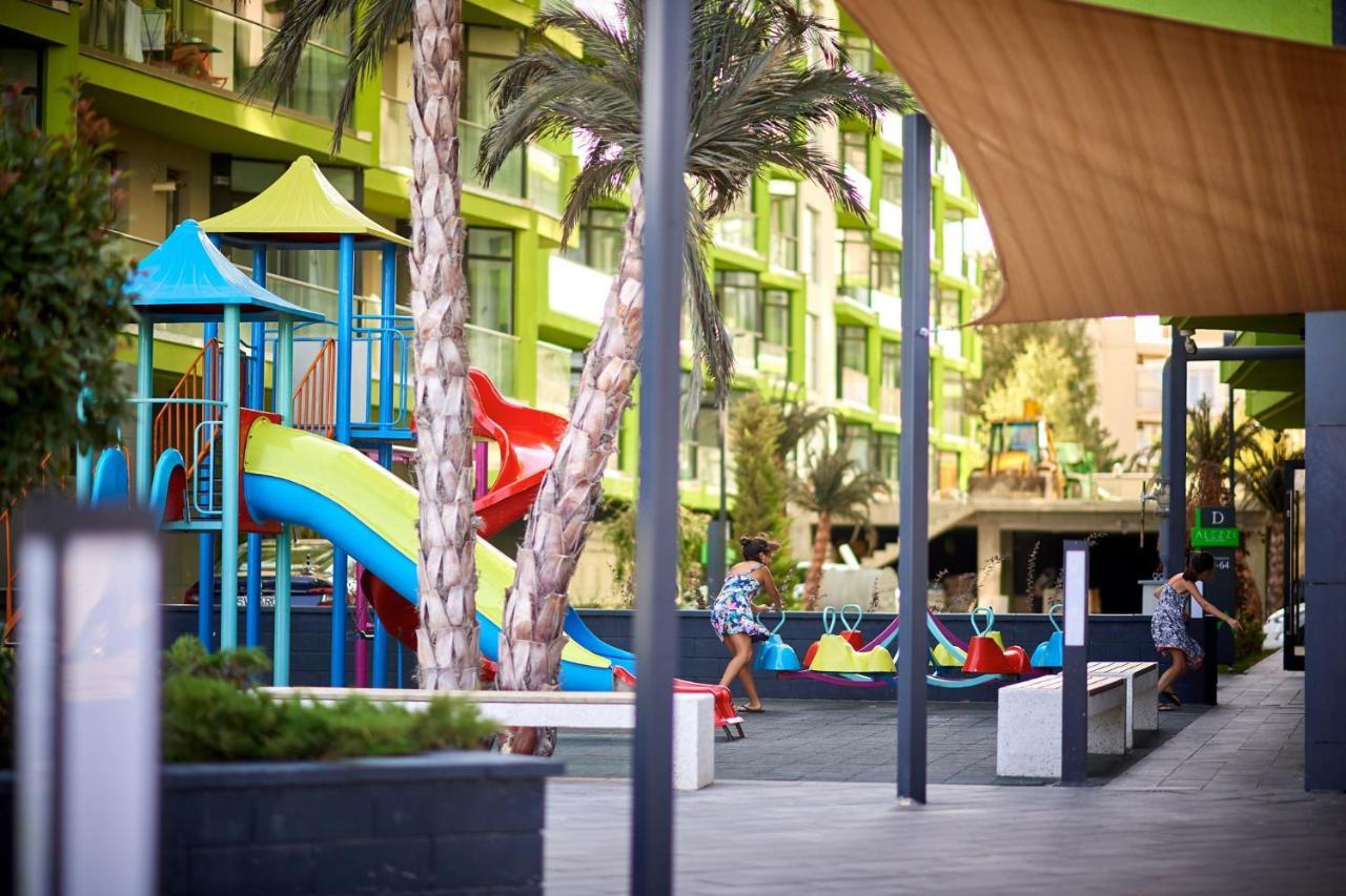 Ace Aparthotel Pool & Spa Mamaia Nord Năvodari Eksteriør billede